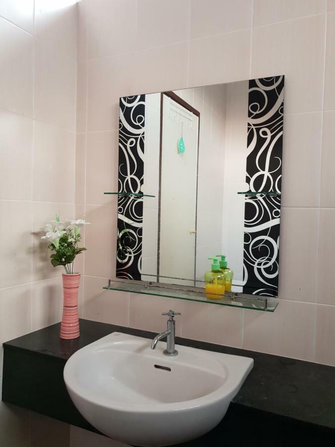 Islamic Homestay Sungai Petani Exteriör bild